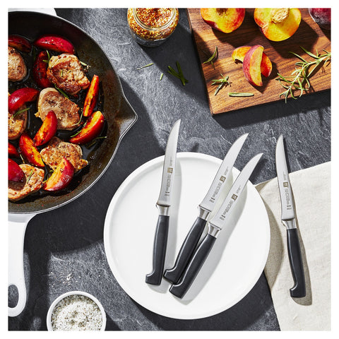 ZWILLING J.A. HENCKELS 1003047 Four Star 4-Piece Steak Knife Set