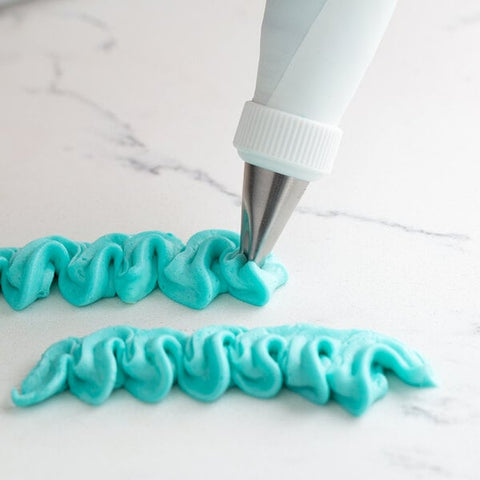 Ateco 161 Left-Handed Curved Petal Piping Tip