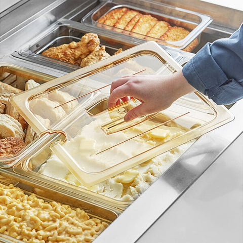 Cambro 20HPCHN150 H-Pan 1/2 Size Amber High Heat Handled Flat Lid with Spoon Notch