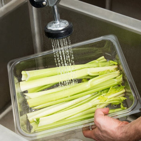 Cambro 23CLRCW135 Camwear 1/2 Size Clear Polycarbonate Colander Pan, 3" Deep