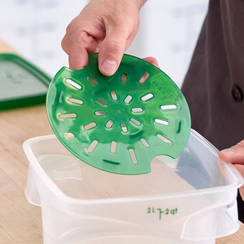 Cambro 2RFSFPDPP265 CamRounds FreshPro Green Round Polypropylene Drain Shelf for 2 and 4 Qt Containers