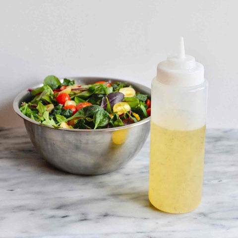 TableCraft Products 31763C 16 oz Clear Widemouth Squeeze Bottle with Wide TipTop
