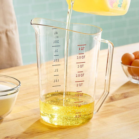 Cambro 400MCCW135 Camwear 4 Qt. Clear Polycarbonate Measuring Cup