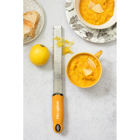 Microplane 46823 Premium Classic Zester Grater, Cinnamon Orange
