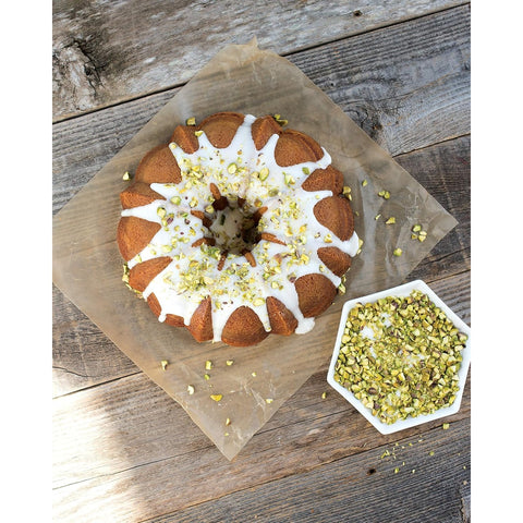 Nordic Ware 50146 Original Bundt Pan 12-Cup, Toffee