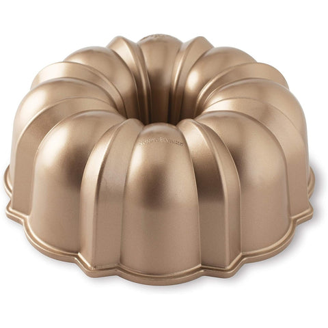 Nordic Ware 50146 Original Bundt Pan 12-Cup, Toffee