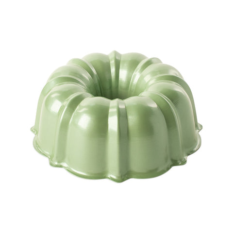 Nordic Ware 51122RD 12-Cup Formed Bundt Pan