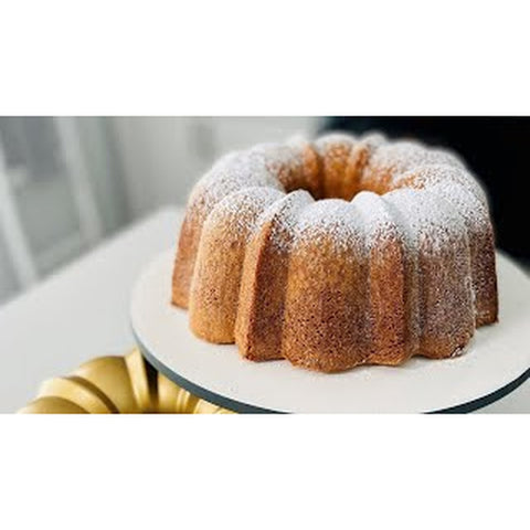 Nordic Ware 54148 Rose Bundt Pan - 10-Cup Cast Aluminum Floral Cake Pan