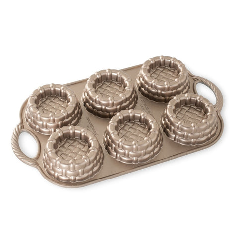 Nordic Ware 54348 Shortcake Baskets Pan - 6-Cavity Cast Aluminum Cakelet Pan