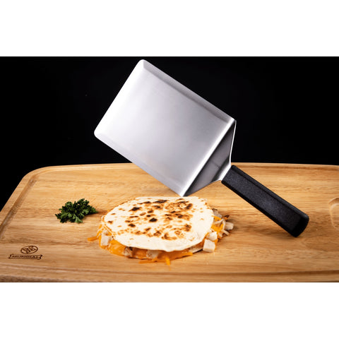 Mundial 5698HH High Heat Resistant Stainless Steel Turner, 6 x 5 in Blade, Black Handle