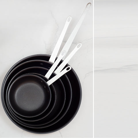 Browne USA Foodservice 5813830 Thermalloy 10" Aluminum Non-Stick Fry Pan