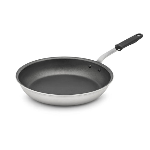 Vollrath 672314 Wear-Ever 14-Inch Aluminum Fry Pan with SteelCoat x3 Nonstick and Silicone Handle