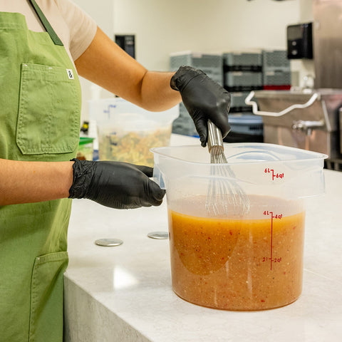 Cambro 6RFSPROPP190 6 Qt CamRounds FreshPro Translucent Round Polypropylene Food Storage Container