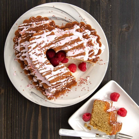 Nordic Ware 89937 Tiered Heart Bundt Pan