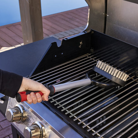 Chef Master 90257 Horseshoe Broiler Brush with 19 in. Aluminum Handle