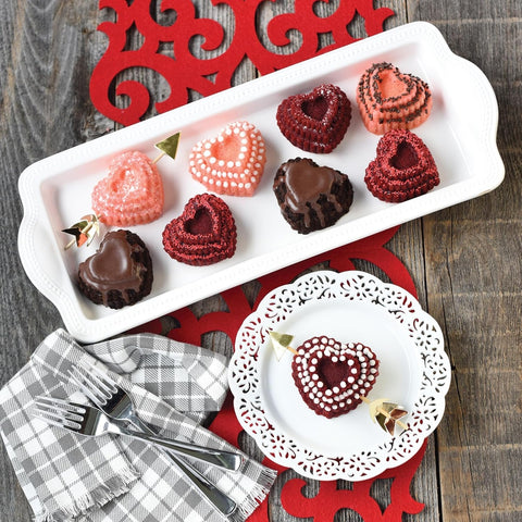 Nordic Ware 90937 Tiered Heart Cakelet Pan, 6-Cavity 3-Cup Cast Aluminum Bakeware