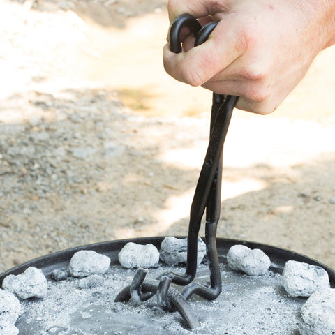 Lodge Manufacturing A5-11 4-in-1 Camp Dutch Oven Tool
