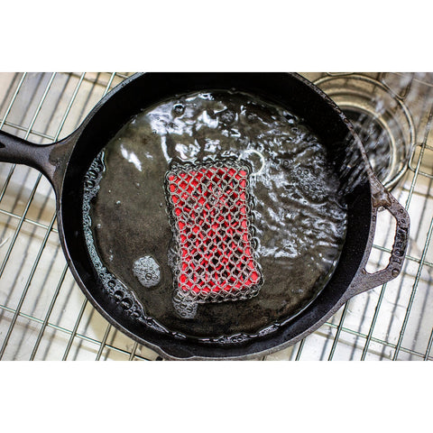 Lodge ACM10R41 Chainmail Scrubbing Pad for Cast Iron and Carbon Steel Cookware