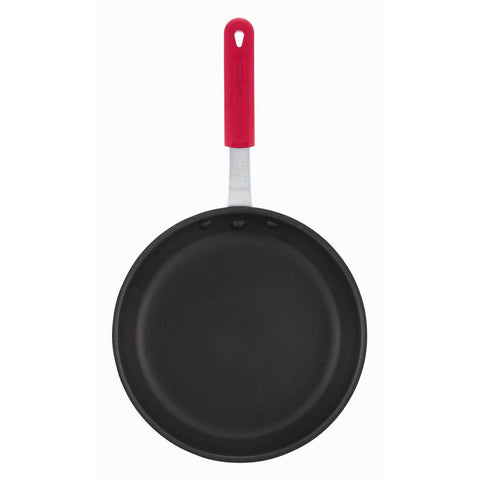 Winco AFP-8NS-H 8" Majestic Aluminum Non-Stick Fry Pan with Silicone Sleeve Handle