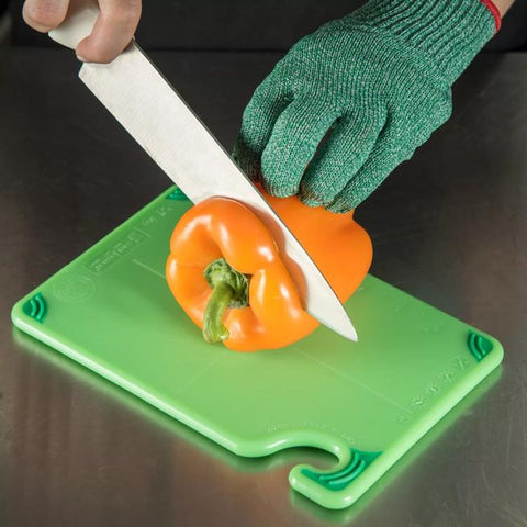 San Jamar CBG6938GN Saf-T-Grip 6" x 9" x 3/8" Green Bar Cutting Board