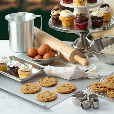 Winco CDTC-2 2-Piece Plastic Coupler Set for Cake Decorating