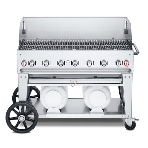 Crown Verity CV-CCB-48WGP Club Series Mobile Outdoor Propane Grill with Wind Guards