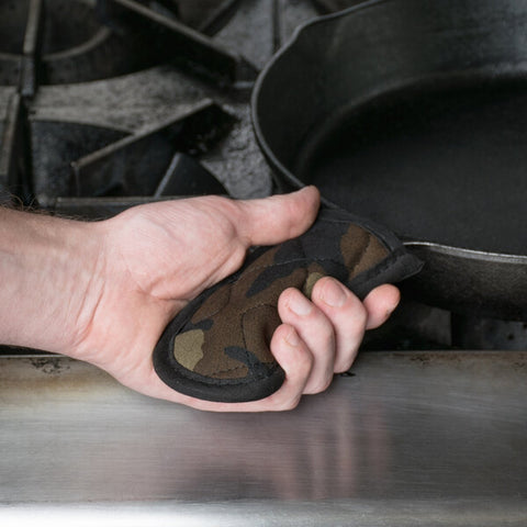 Lodge HH15 Camouflage Hot Handle Holder for Cast Iron Cookware