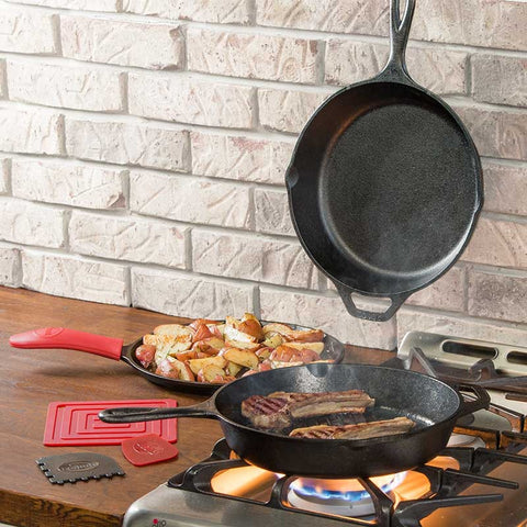Lodge Manufacturing L6SPA41 Essential Seasoned Cast Iron 7-Piece Pan Set
