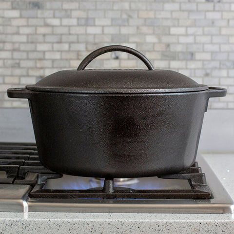 Lodge L8DOL3 Cast Iron 5-Quart Dutch Oven with Lid