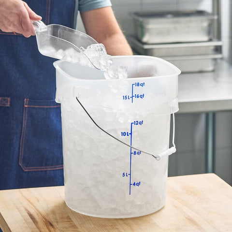 Cambro PWB18PROPP190 CamRounds FreshPro 18 Qt. Translucent Round Food Storage Pail with Bail Handle