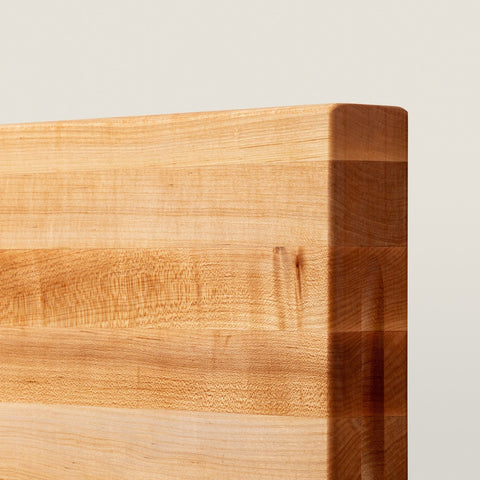 John Boos RA01 Maple Cutting Board 18" x 12" x 2-1/4" - RA-Board Series Reversible Edge-Grain Butcher Block
