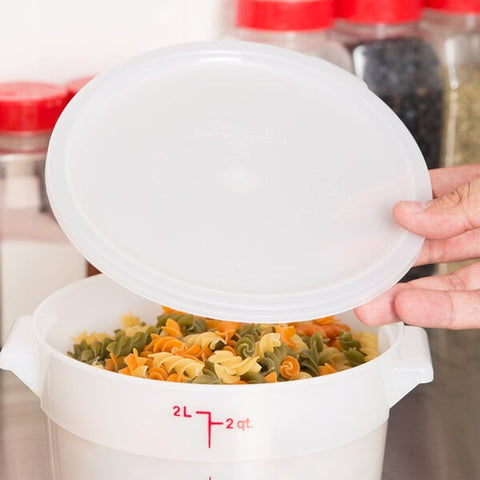 Cambro RFSC2148 White Round Polyethylene Lid for 2 and 4 Qt. Food Storage Containers