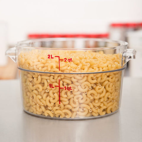 Cambro RFSCW2135 Camwear 2 Qt. Clear Round Polycarbonate Food Storage Container