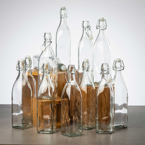 Tablecraft RSB33 34 oz Prima Collection Resealable Glass Bottle