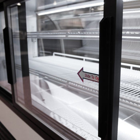 Turbo Air TCGB-36-W(B)-N Refrigerated Curved Glass Bakery Display Case