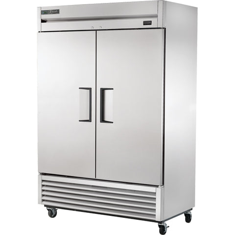 True Manufacturing TS-49F-HC Two-Section Solid Door Reach-In Freezer