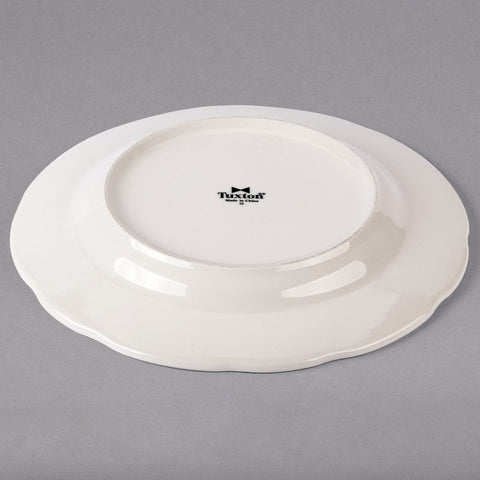 Tuxton China TSC-016 Shell 10-7/8" Eggshell Scalloped Edge China Plate