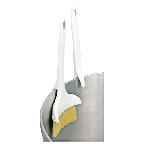 Winco WBRP-20H 2-Inch Concave Boar Bristle Pastry and Basting Brush with Hook