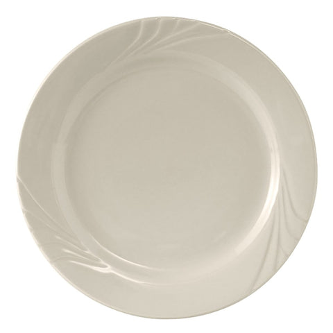 Tuxton China YEA-102 10-1/4" Round Monterey Ceramic Dinner Plate - American White/Eggshell