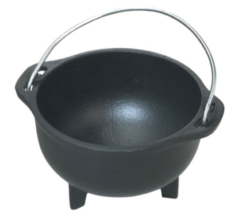 HCK Lodge Pre-Seasoned Heat-Treated Cast Iron 16 oz. Country Kettle