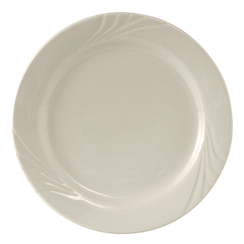 Tuxton China YEA-102 10-1/4" Round Monterey Ceramic Dinner Plate - American White/Eggshell