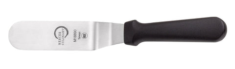 Mercer Culinary M18890P 6" Offset Icing Spatula with Black Polypropylene Handle
