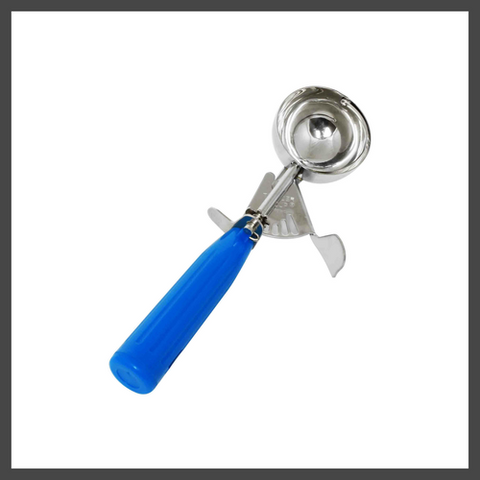 SLDS016 Thunder Group 2 Oz. Blue Ice Cream Disher